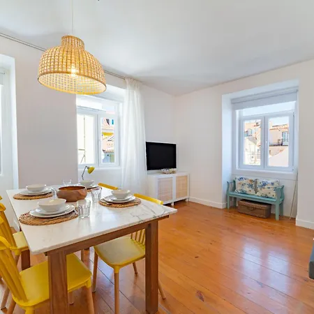 Cozy & Modern In Historic Center Of Апартаменты *